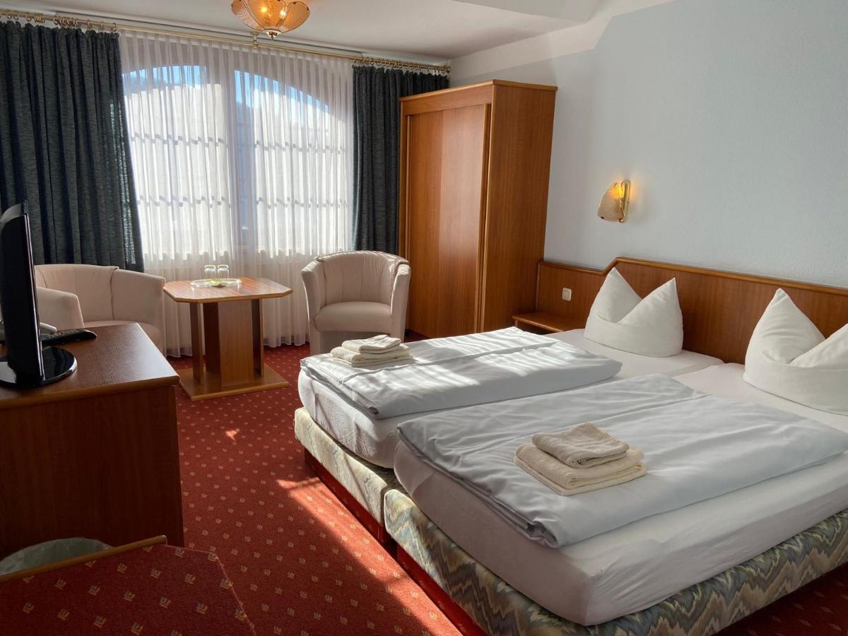 Hotel Seerose Bad Маленте Екстериор снимка