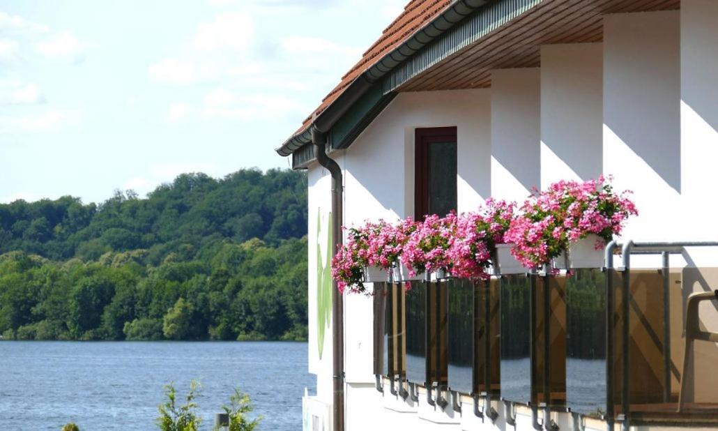 Hotel Seerose Bad Маленте Екстериор снимка