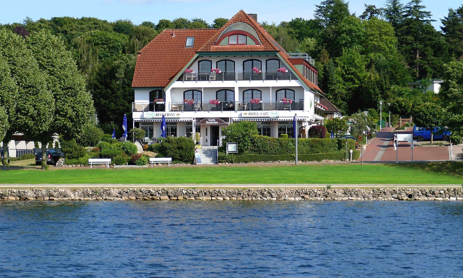 Hotel Seerose Bad Маленте Екстериор снимка