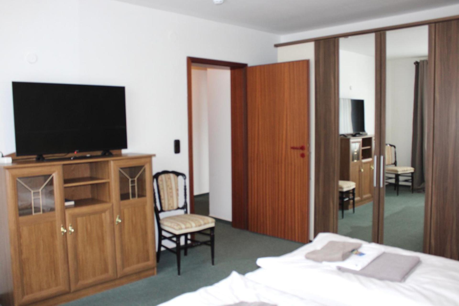 Hotel Seerose Bad Маленте Екстериор снимка